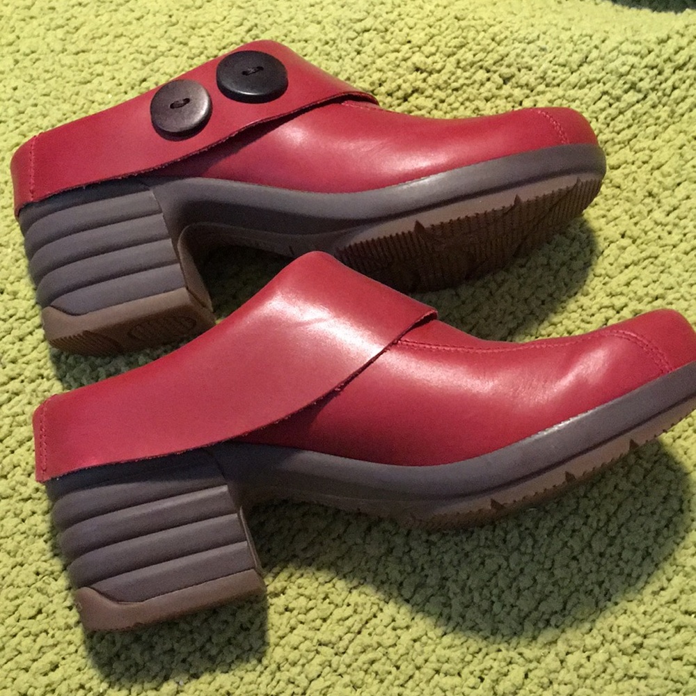 Really adorable red leather clogs
